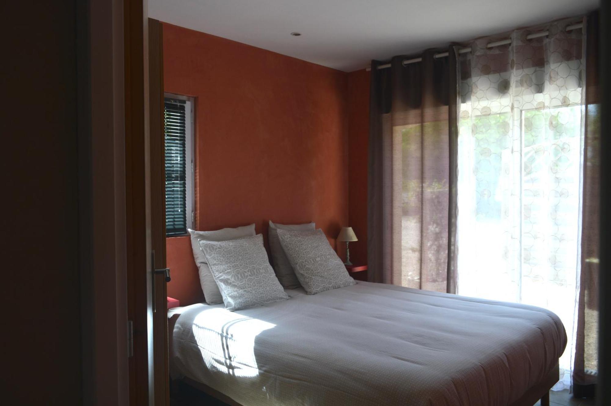 Au Coeur Du Bien-Etre, Gite Avec Piscine Chauffee Et Couverte, Spa, Sauna, Massages Monteaux Exterior photo